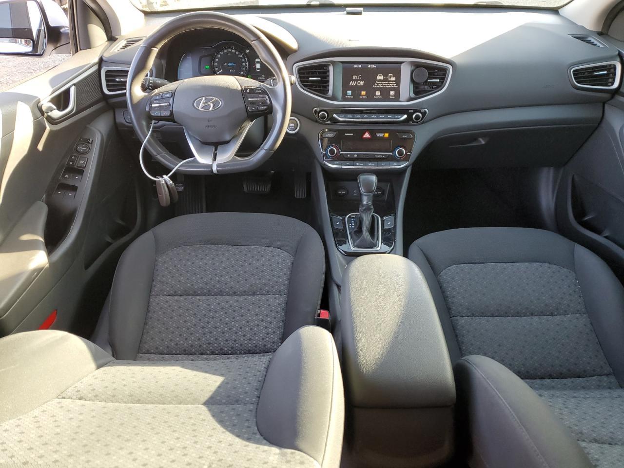 2017 HYUNDAI Ioniq