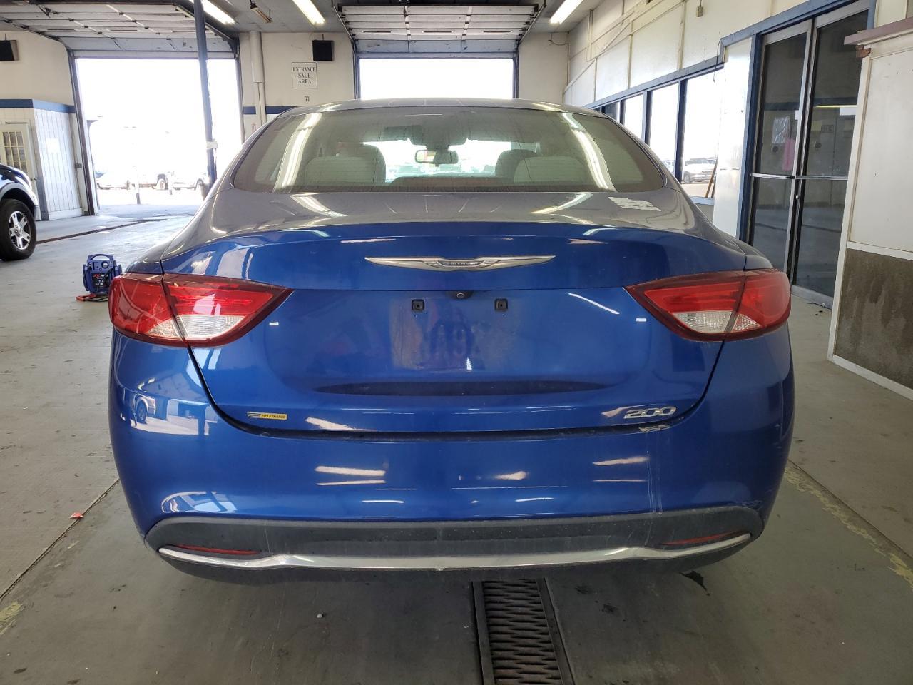 2016 CHRYSLER 200