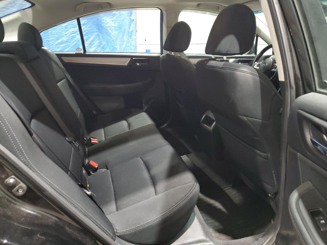 2016 SUBARU Legacy