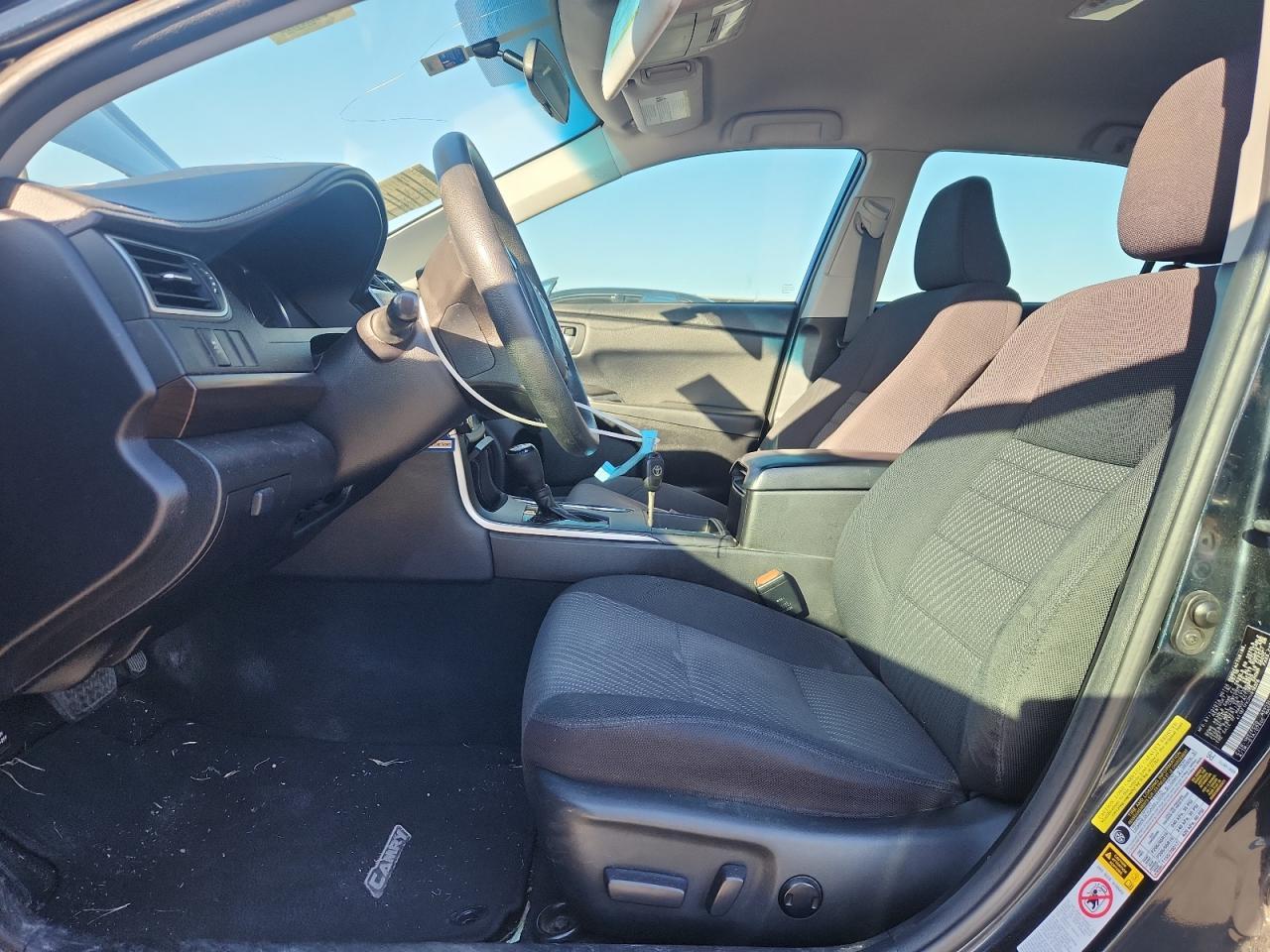 2017 TOYOTA CAMRY