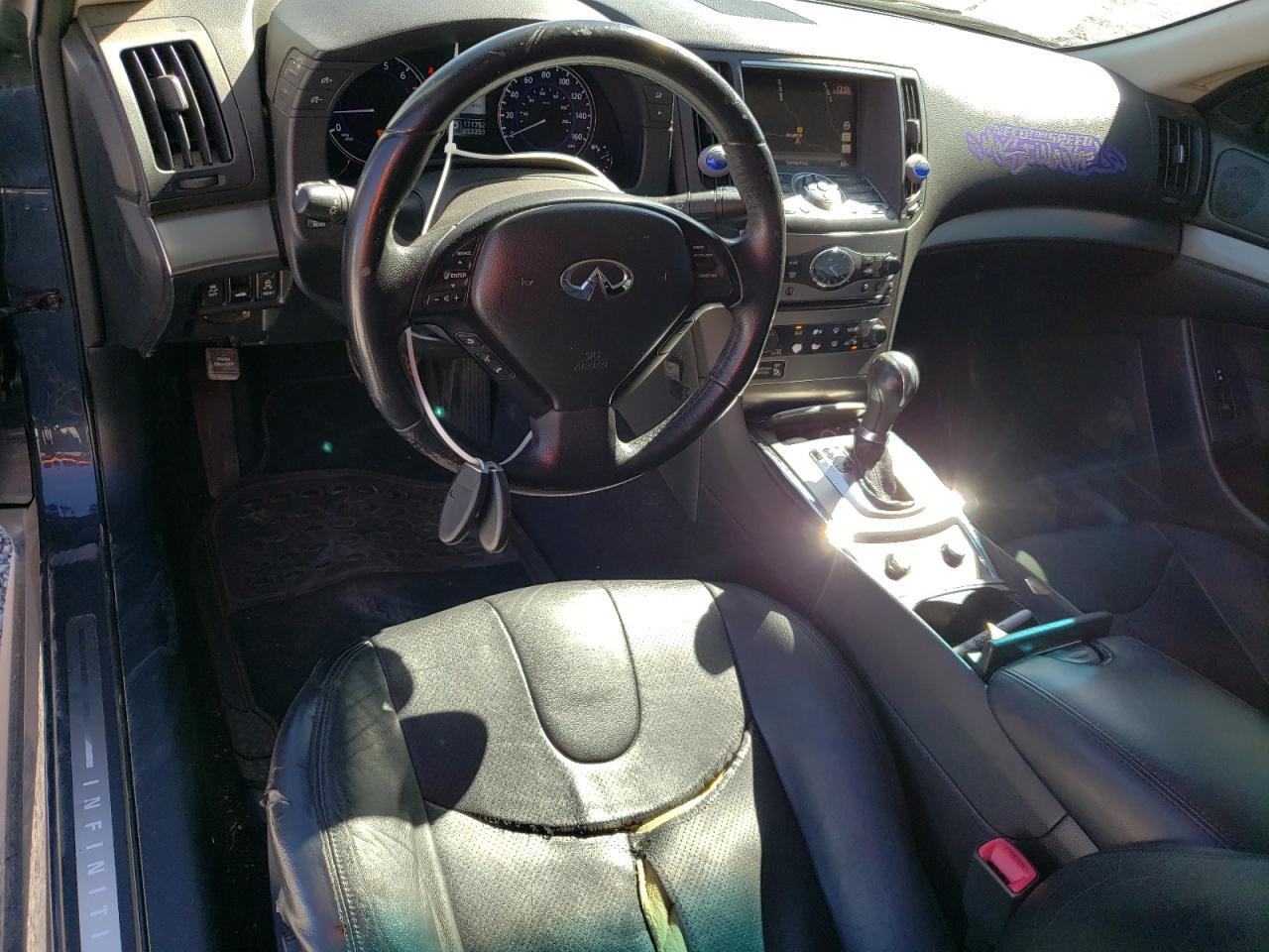 2012 INFINITI G37