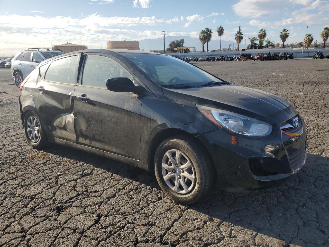 2013 HYUNDAI ACCENT