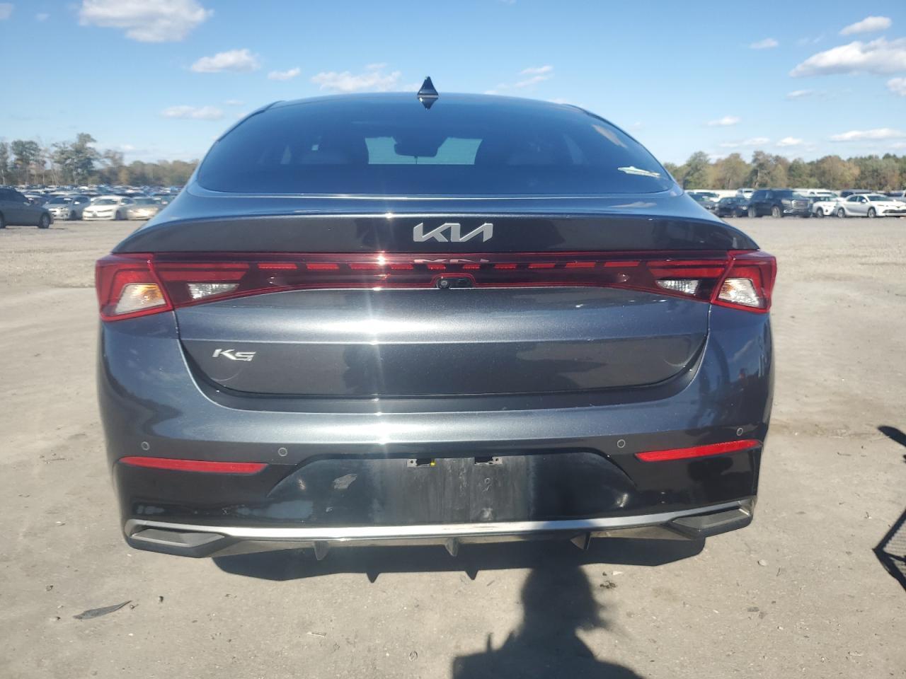 2022 KIA K5