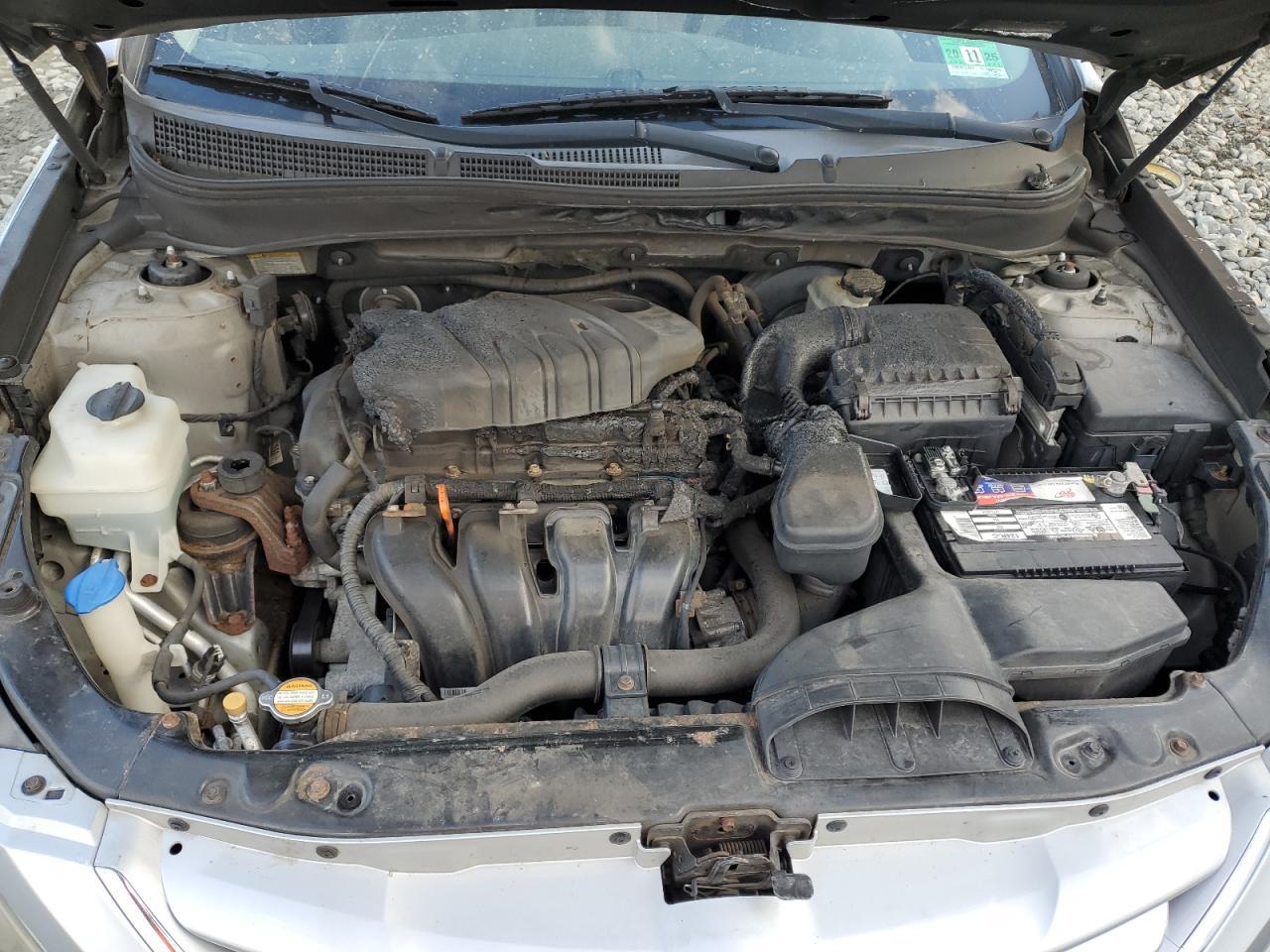 2011 HYUNDAI SONATA