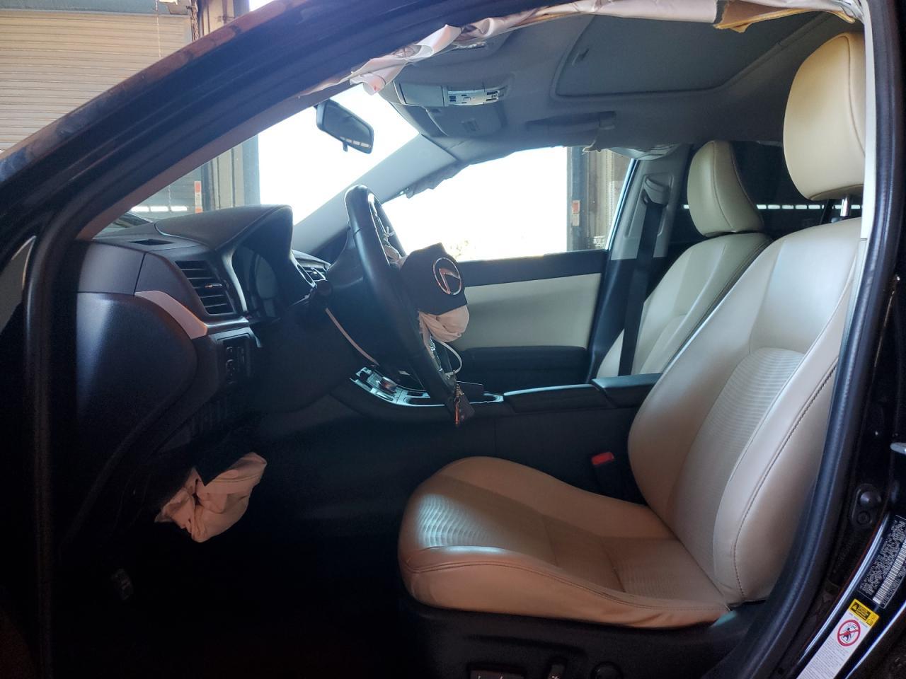 2013 LEXUS CT 200