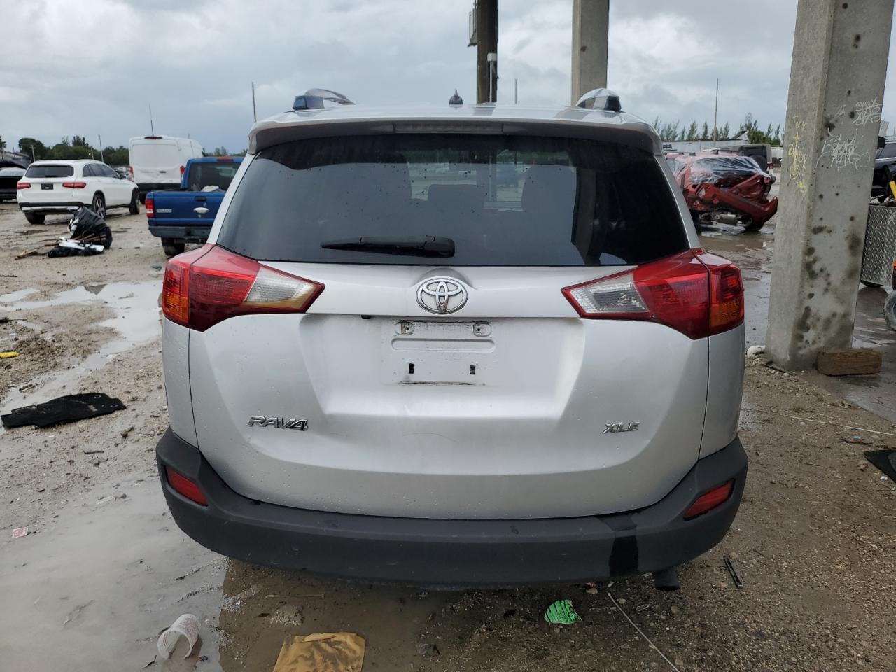 2013 TOYOTA RAV4