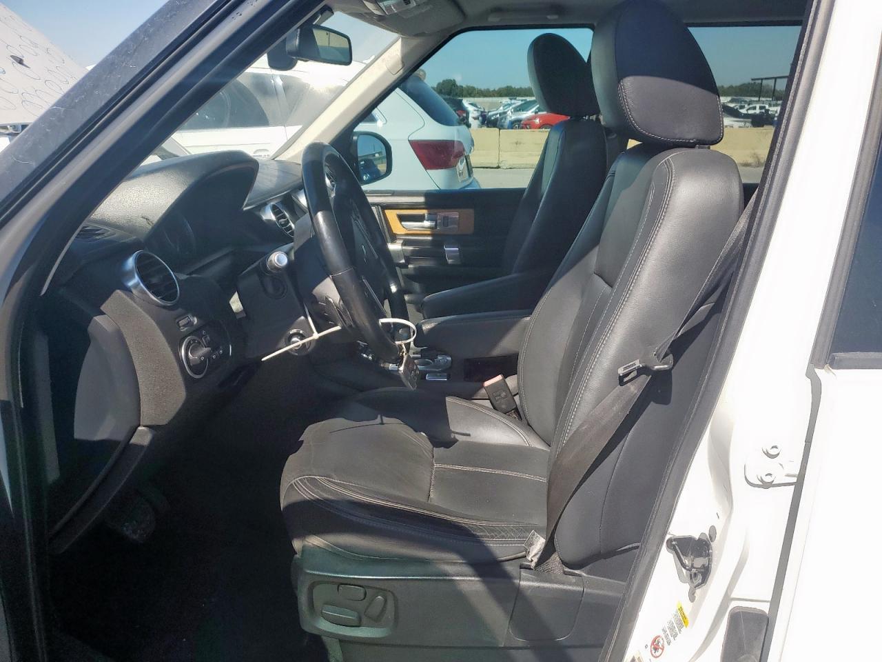 2016 LAND ROVER LR4