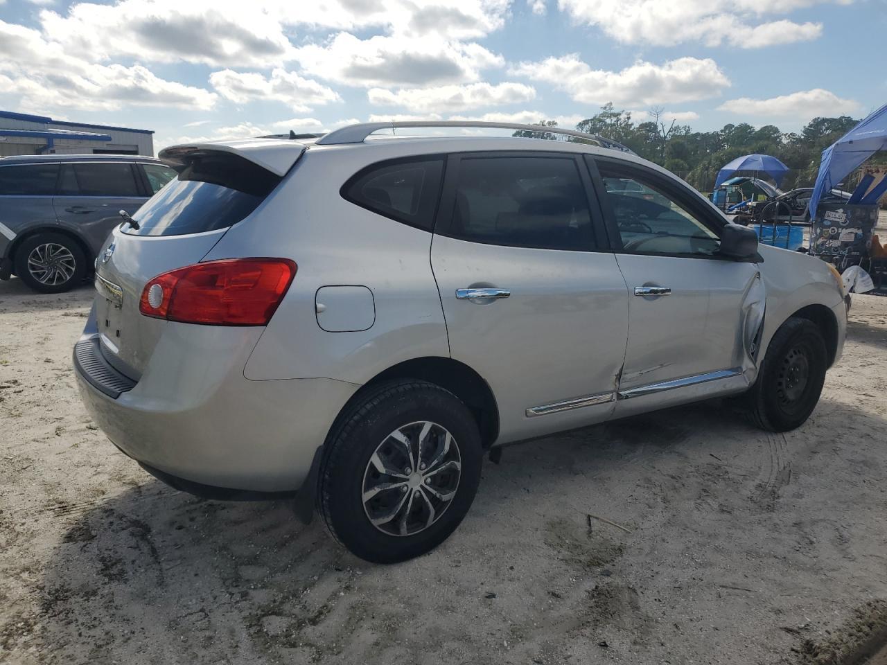 2014 NISSAN ROGUE
