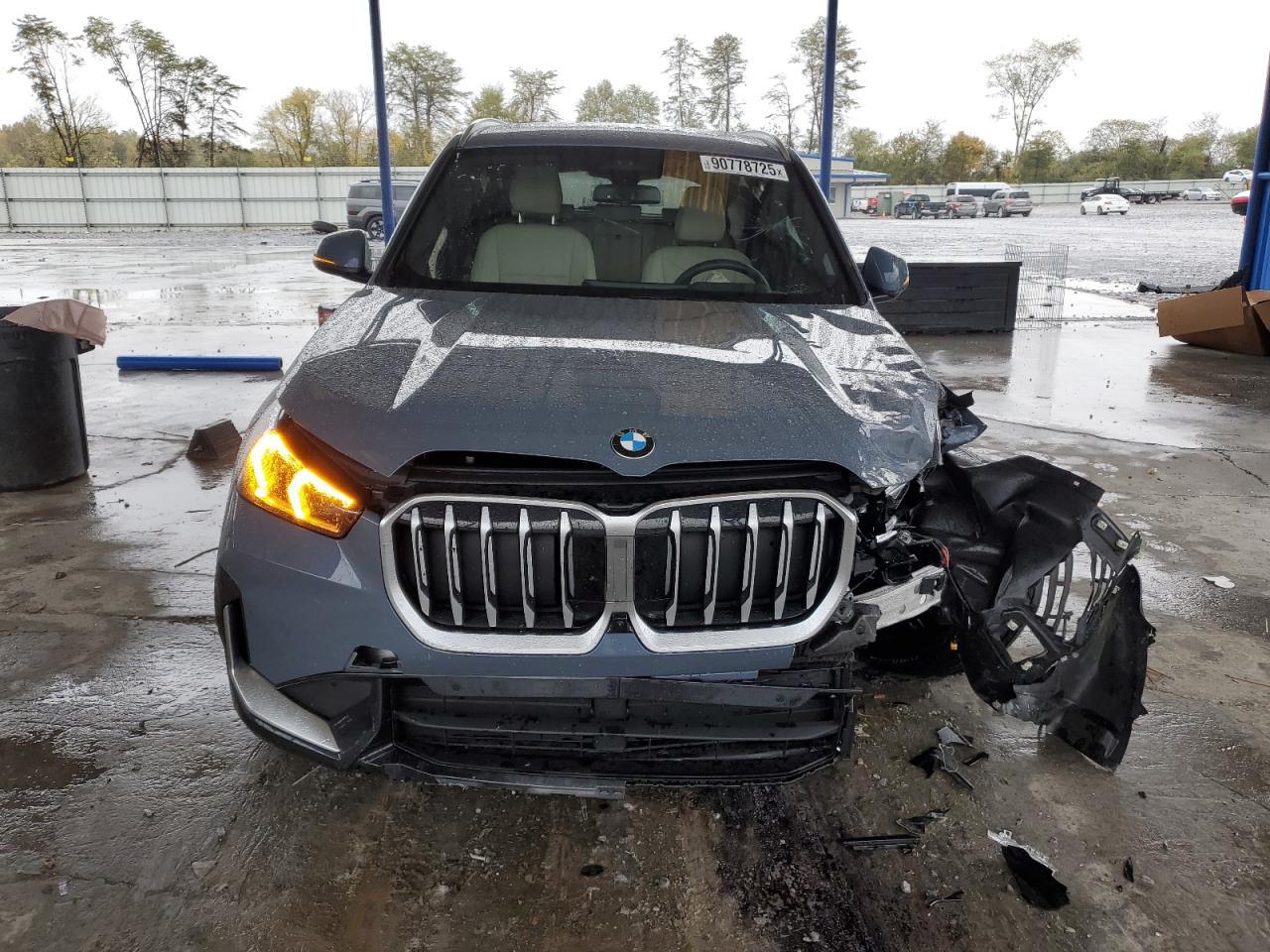 2025 BMW X1