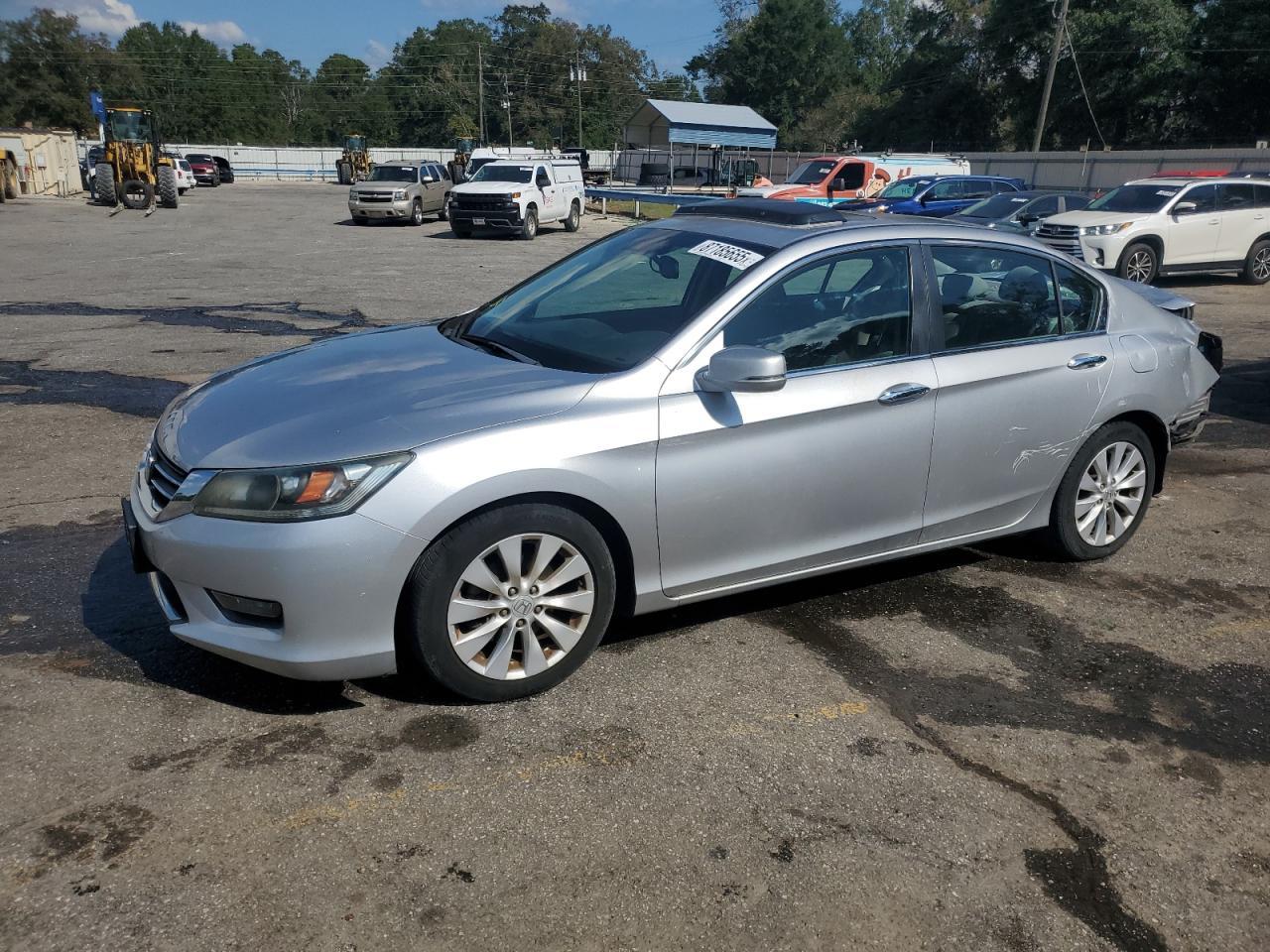 2015 HONDA ACCORD