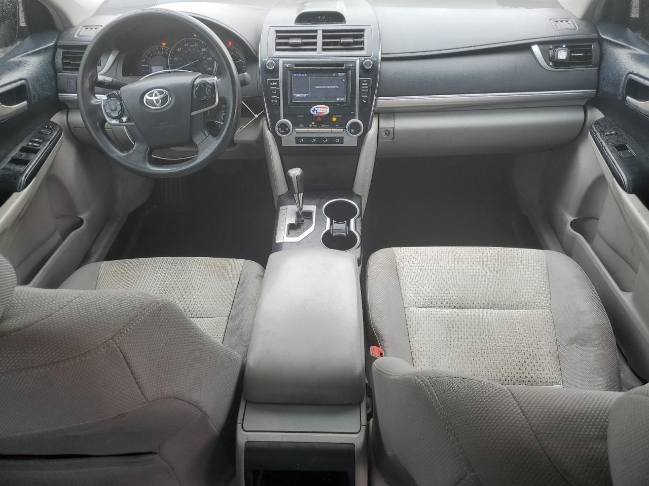 2014 TOYOTA CAMRY