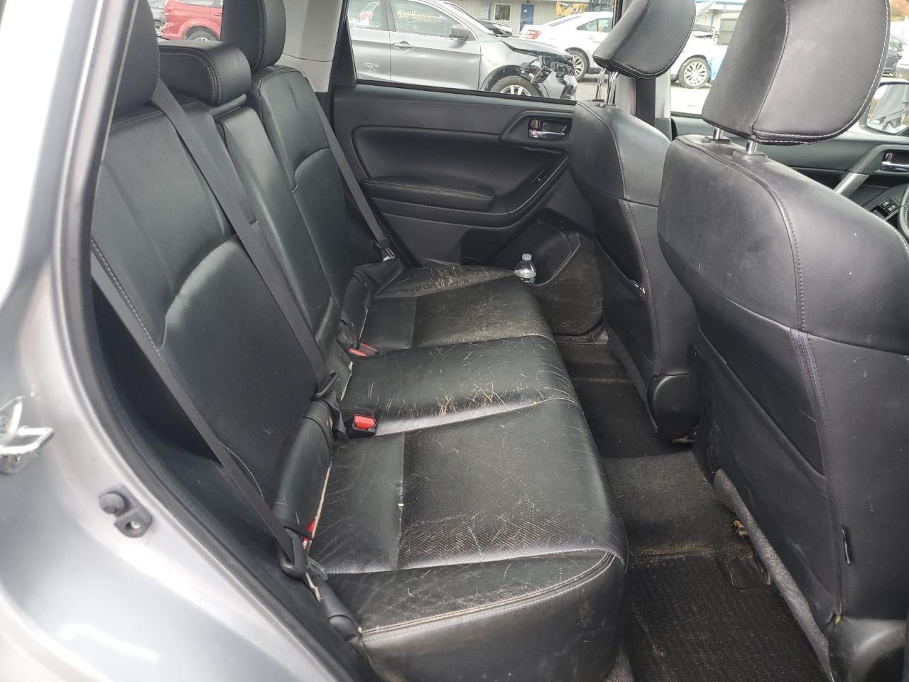2015 SUBARU FORESTER