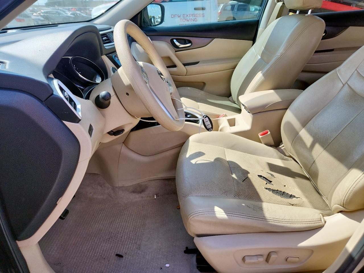 2015 NISSAN ROGUE