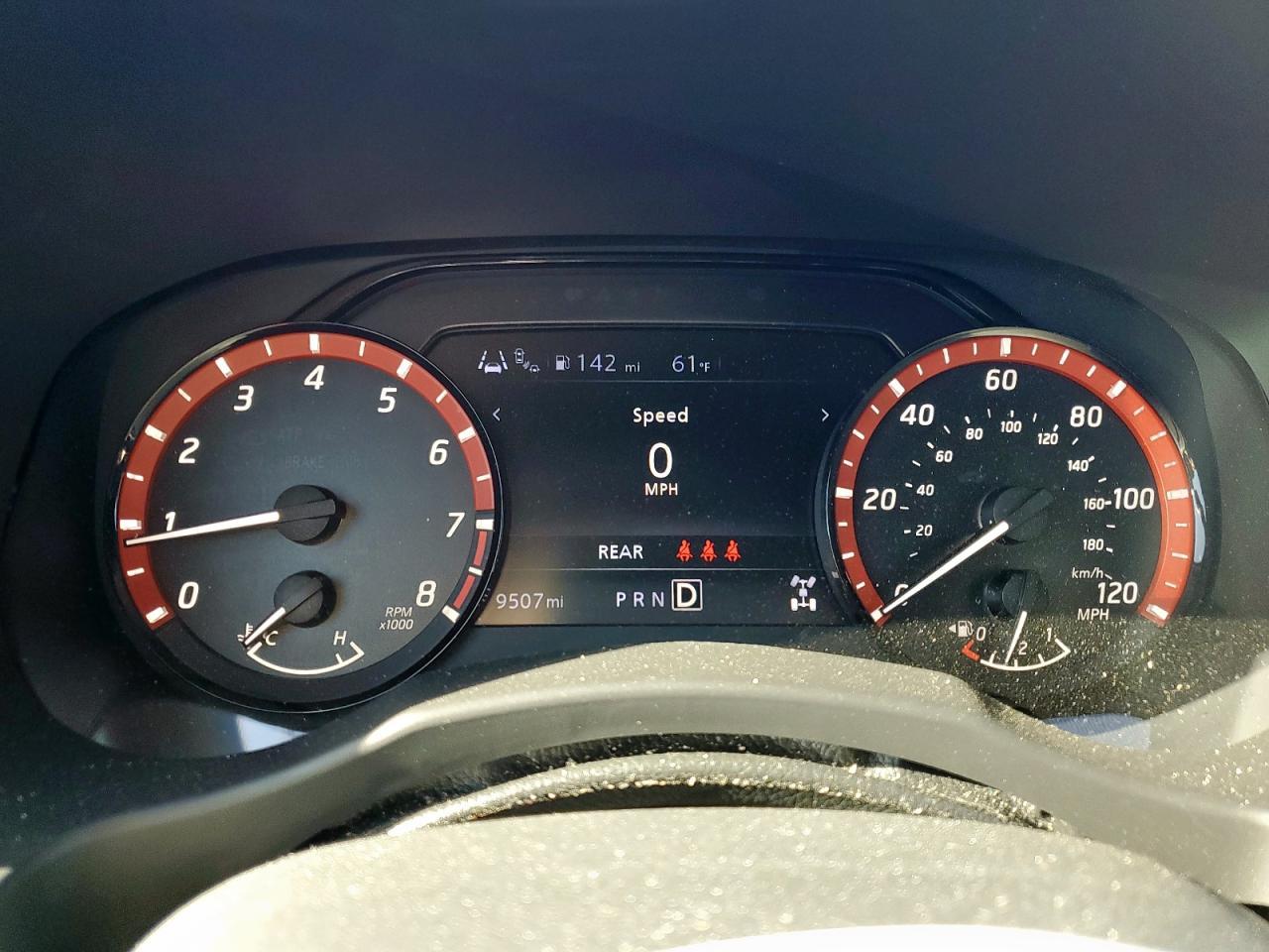 2025 NISSAN Frontier