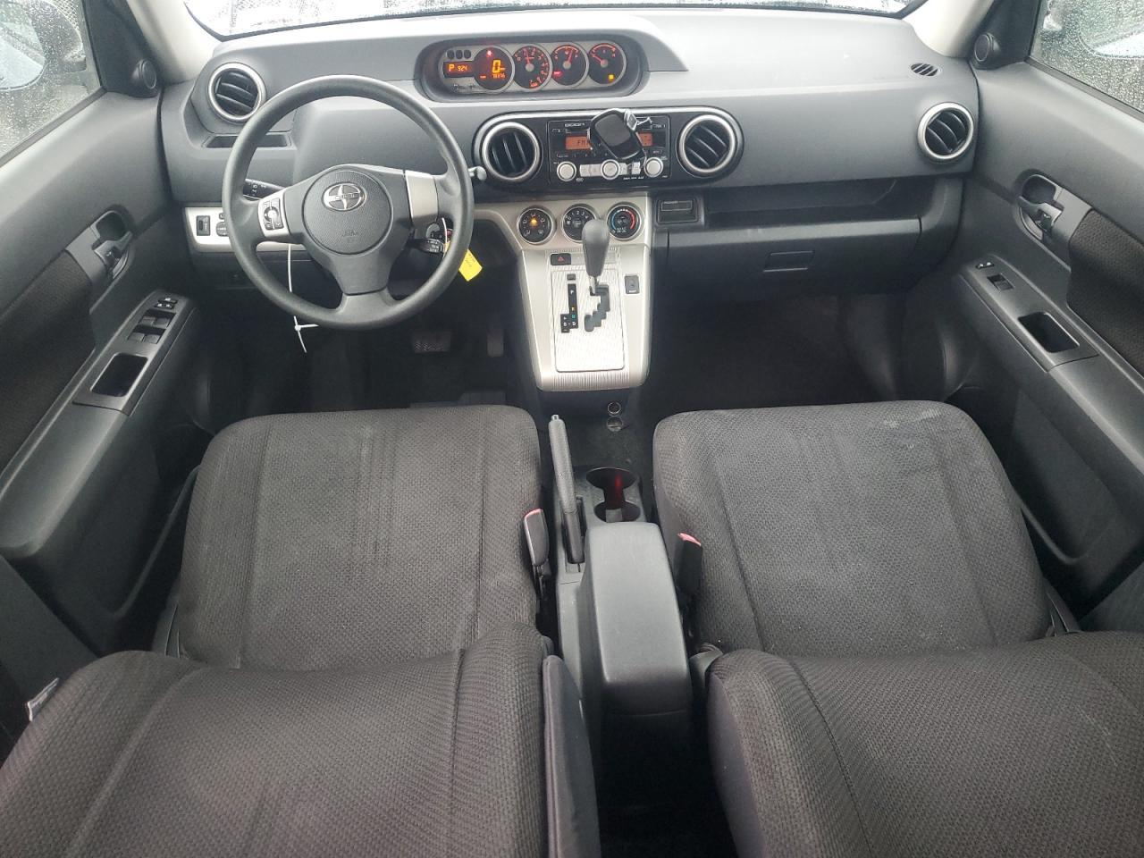2009 TOYOTA SCION