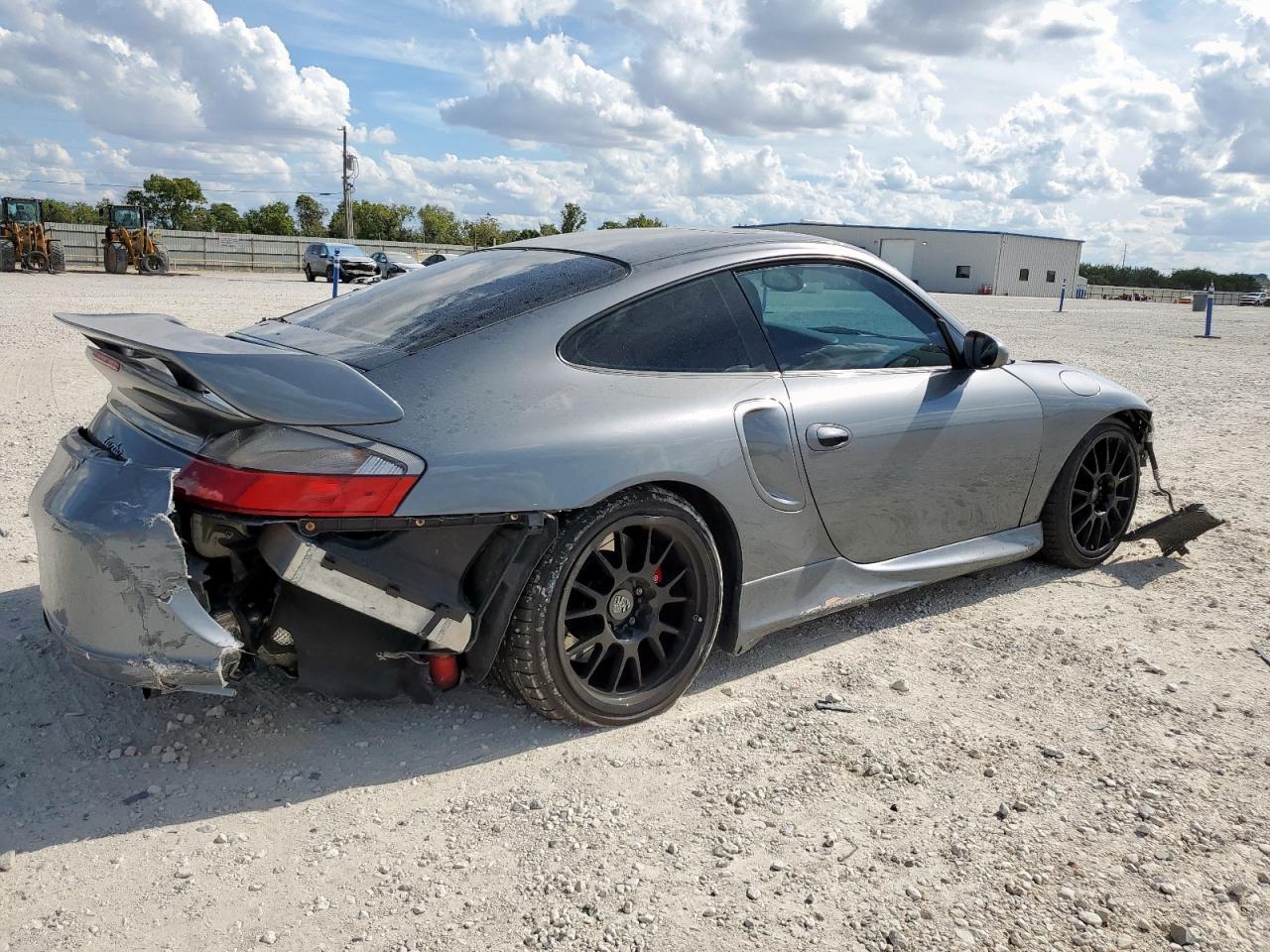 2002 PORSCHE 911
