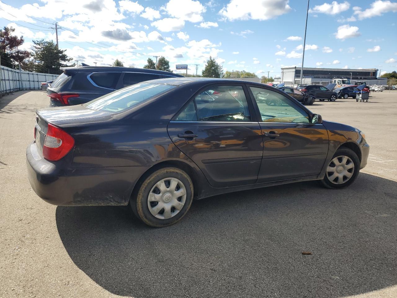2002 TOYOTA CAMRY