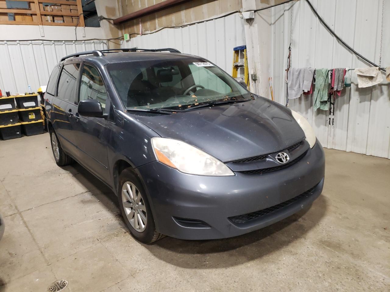 2008 TOYOTA SIENNA
