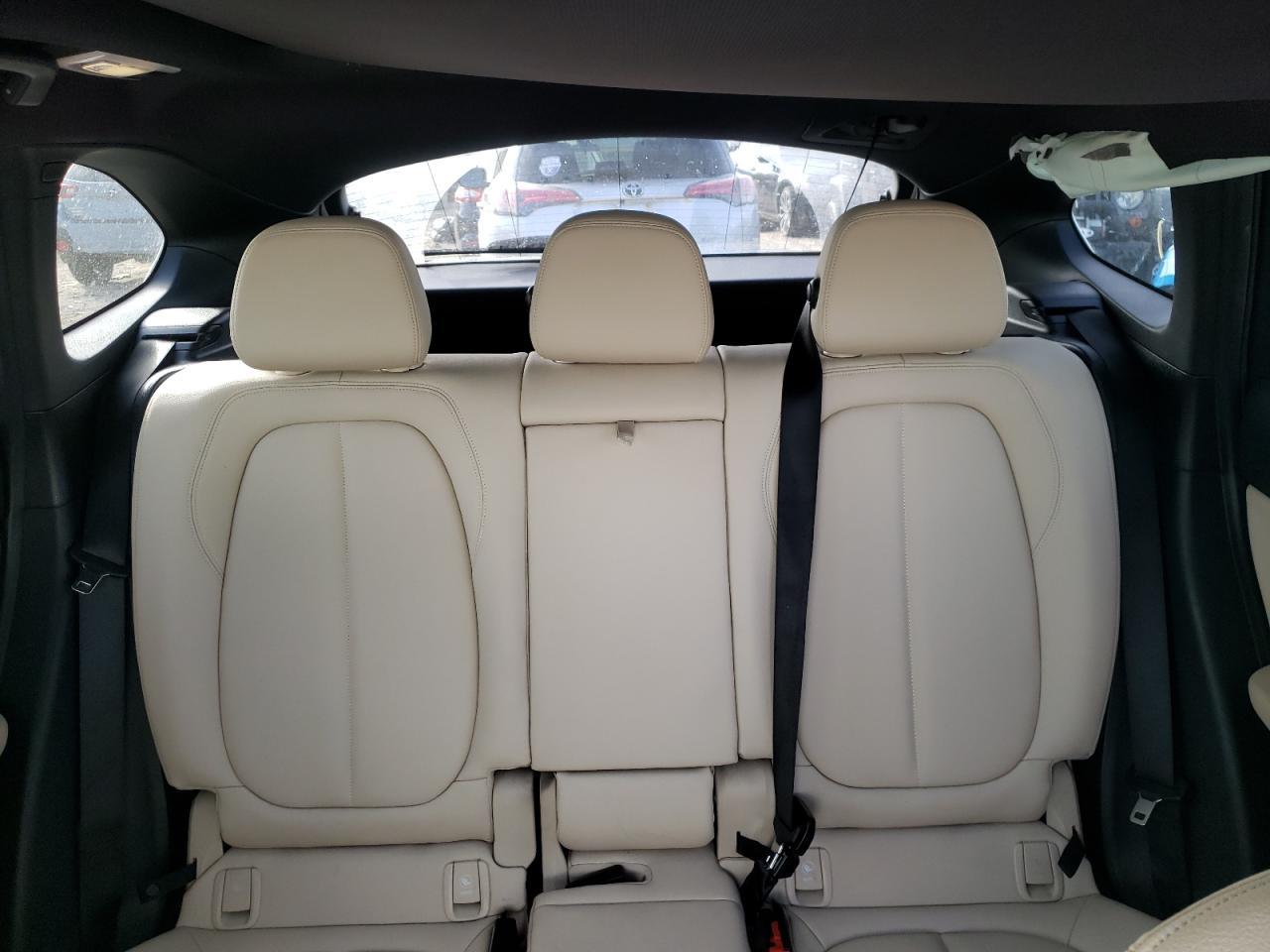 2016 BMW X1