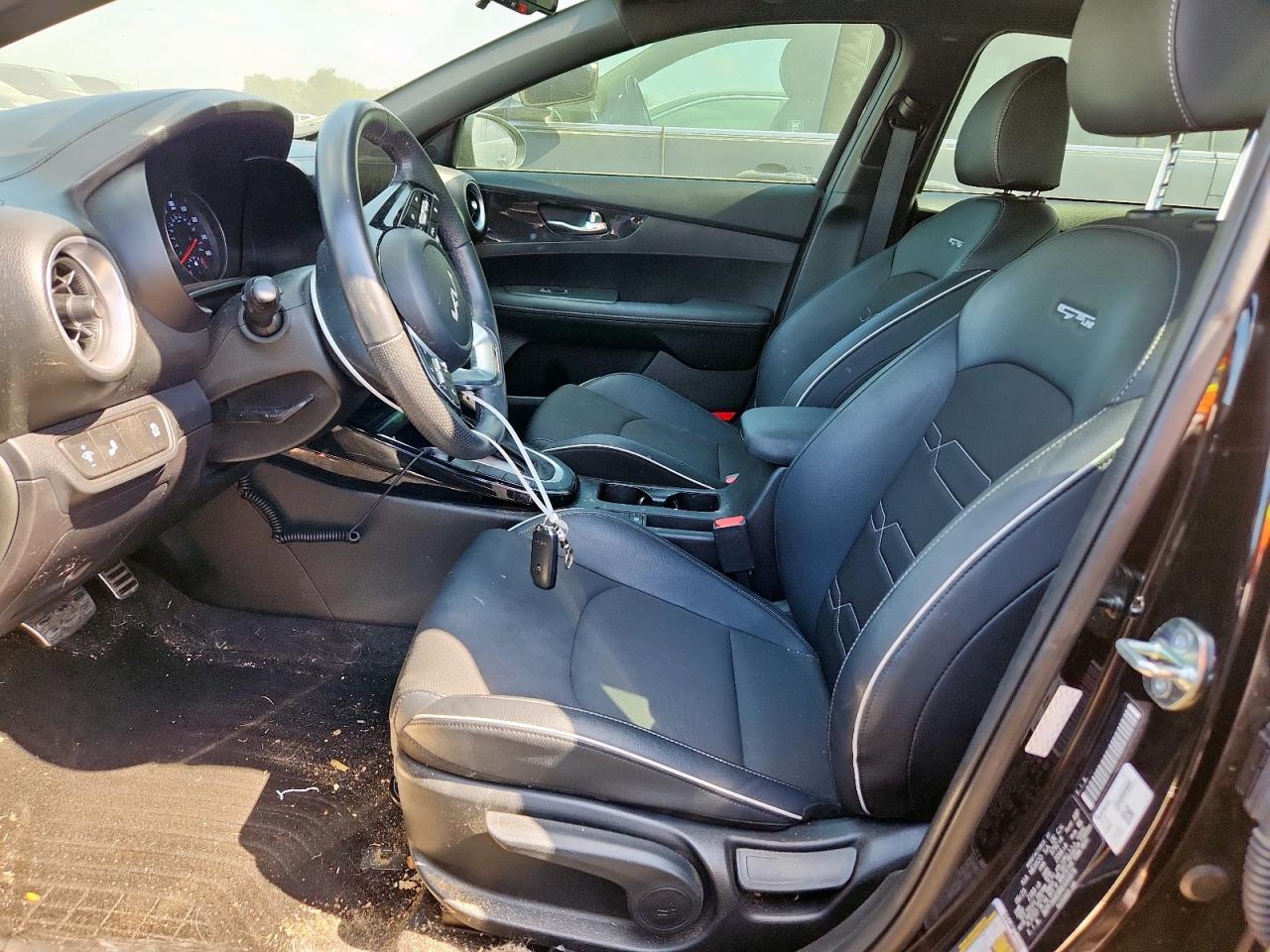 2024 KIA FORTE