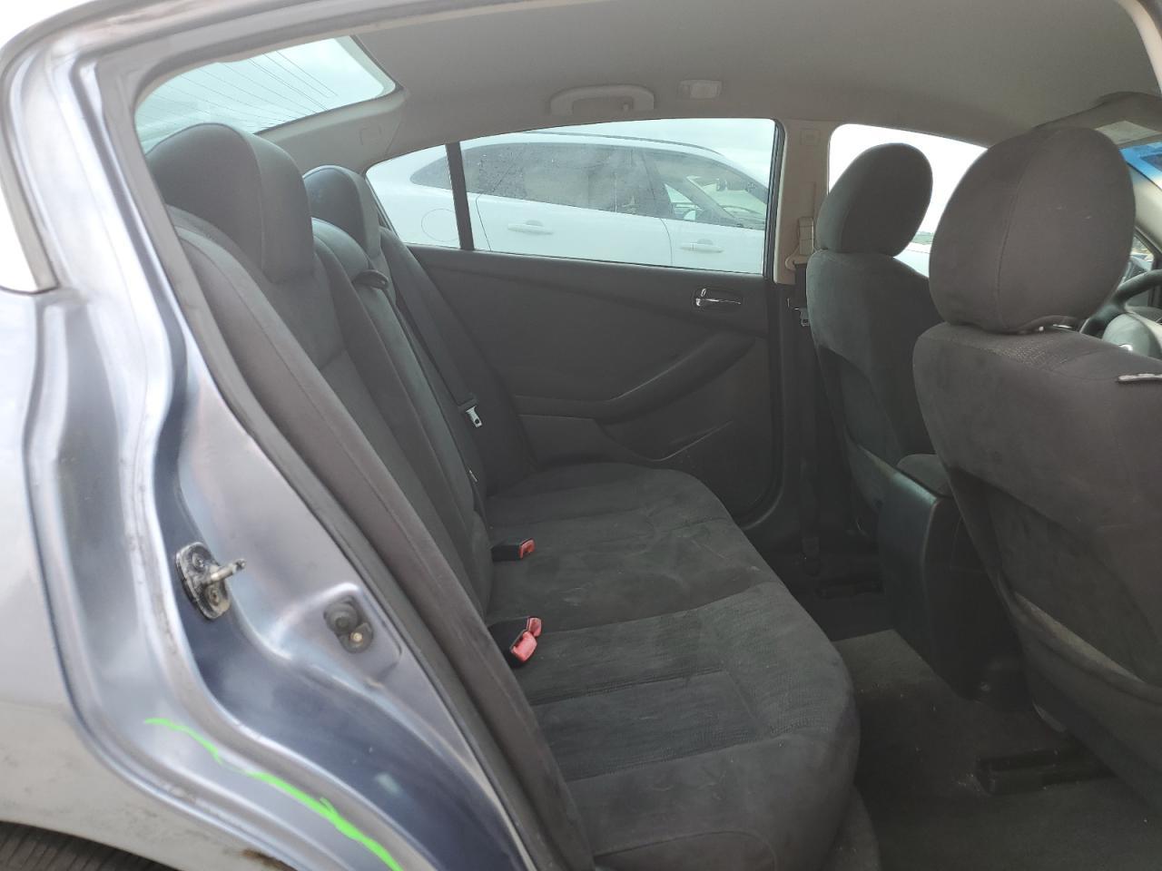 2010 NISSAN ALTIMA