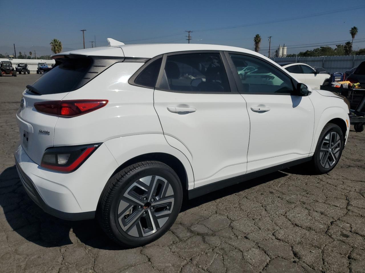 2023 HYUNDAI Kona