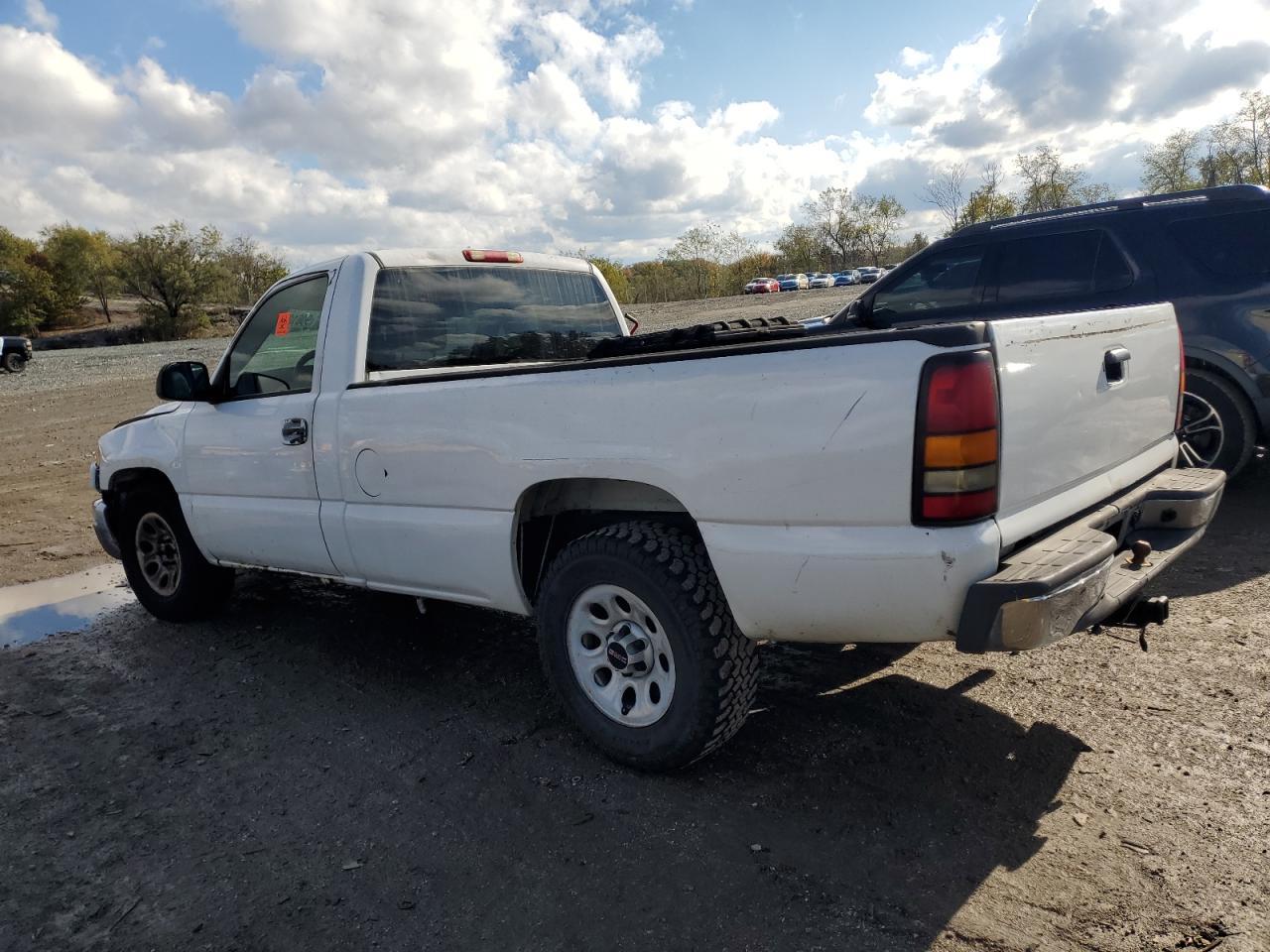2005 GMC Sierra