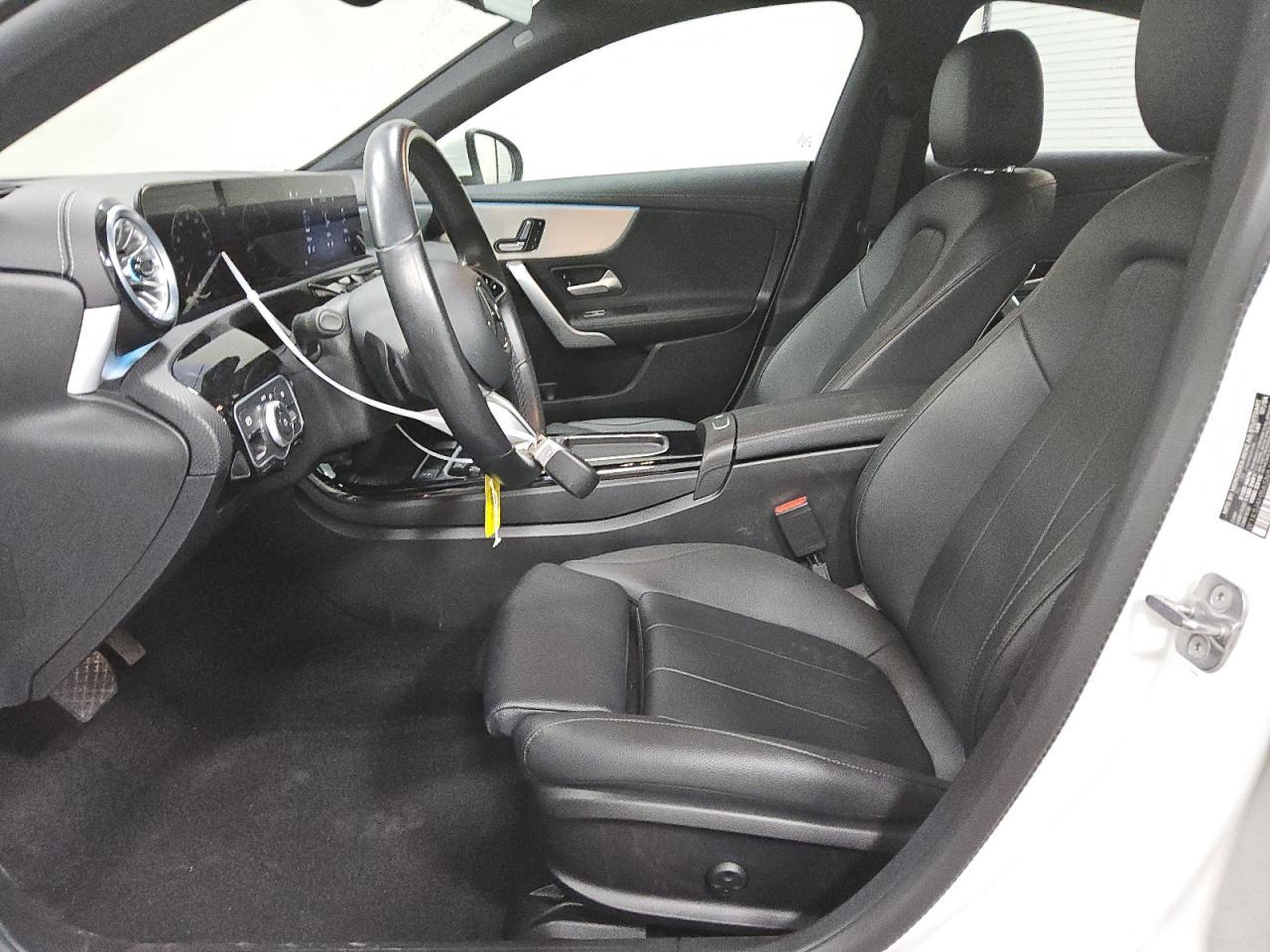 2025 MERCEDES-BENZ CLA-Class
