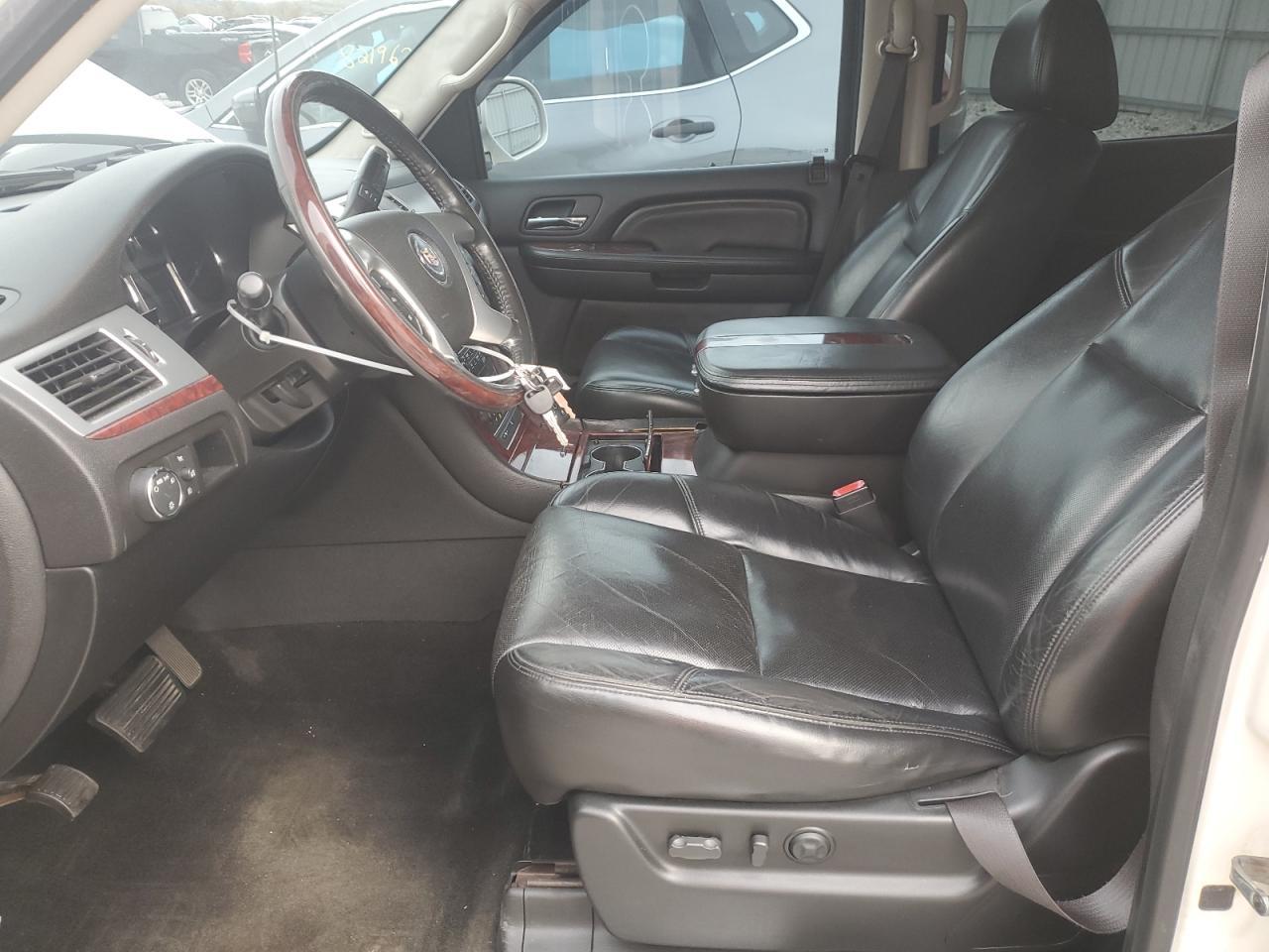 2008 CADILLAC ESCALADE