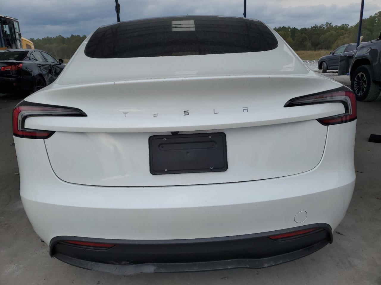 2025 TESLA MODEL 3