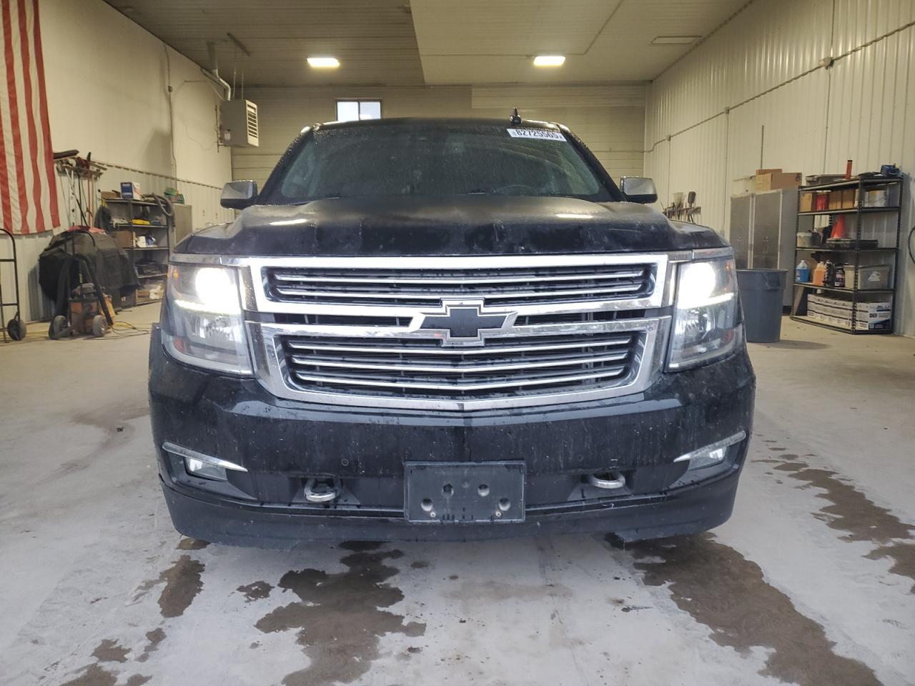 2016 CHEVROLET Suburban