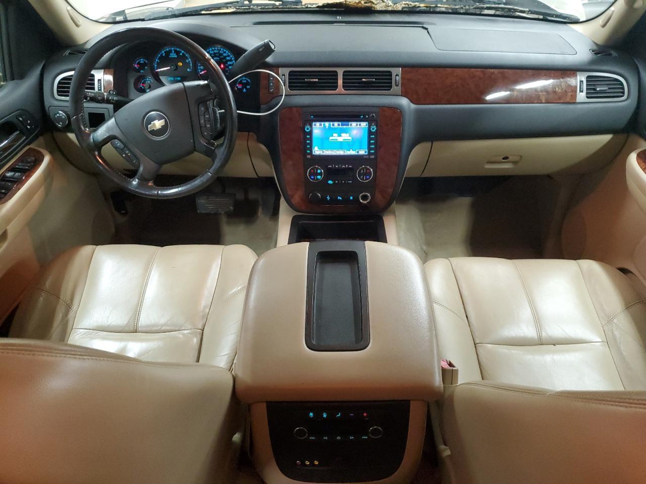 2008 CHEVROLET Suburban