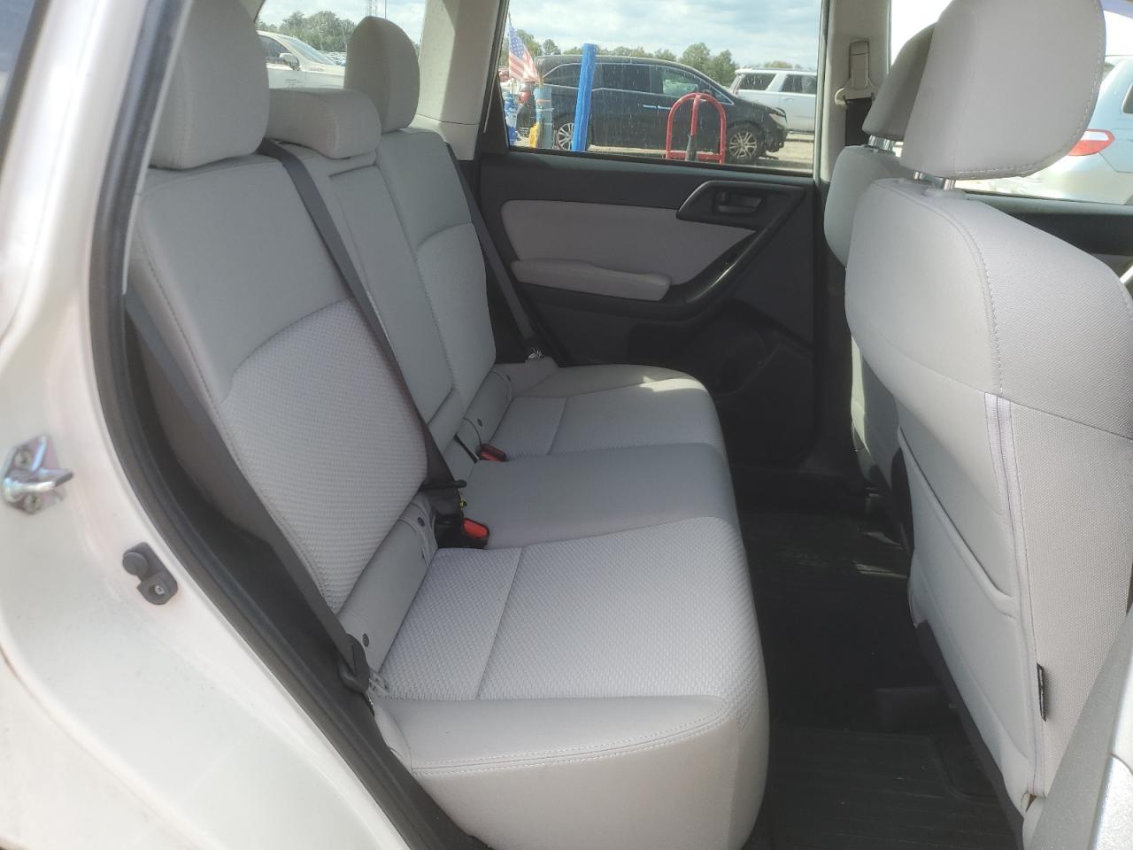 2015 SUBARU FORESTER