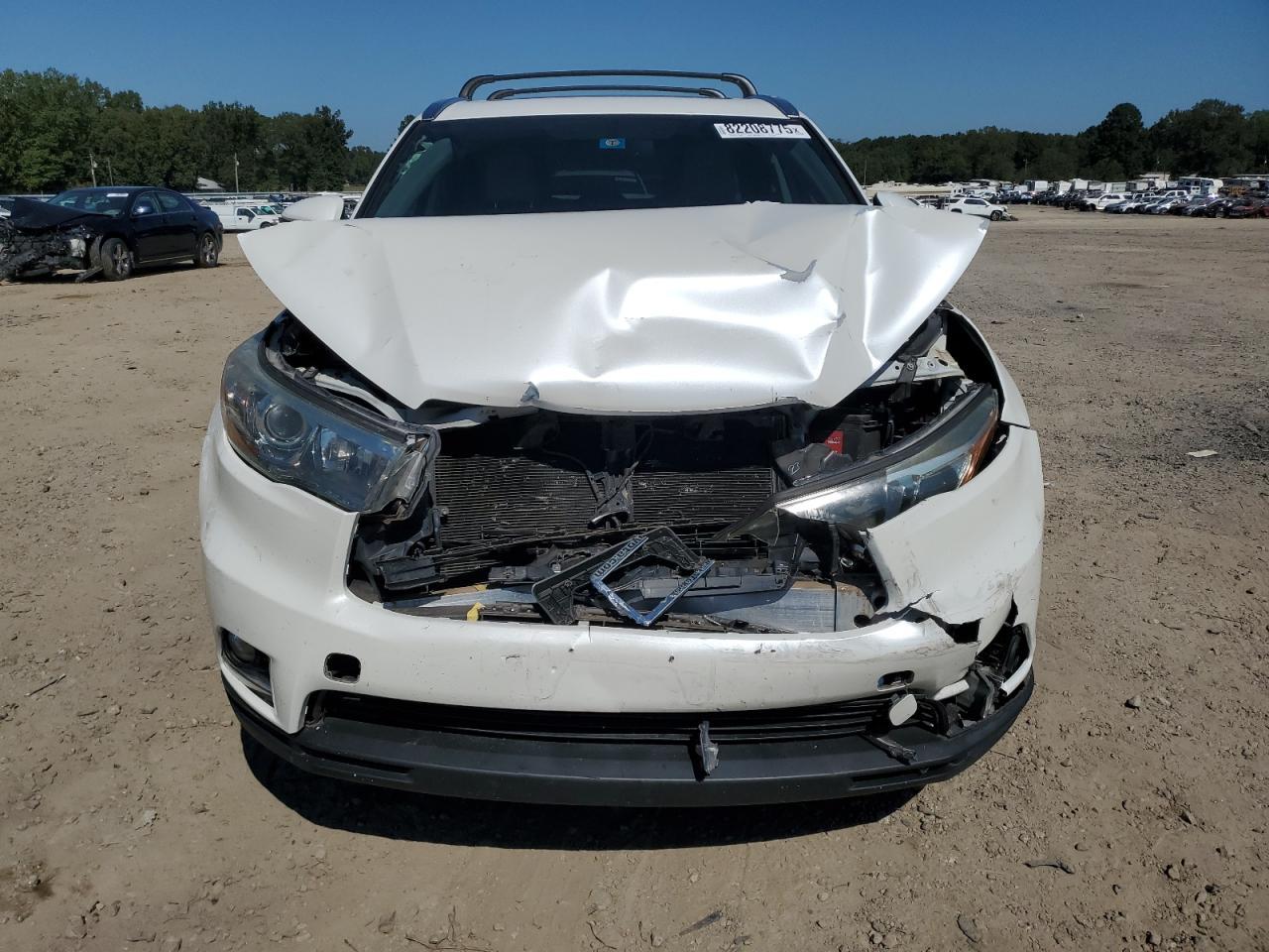 2016 TOYOTA HIGHLANDER