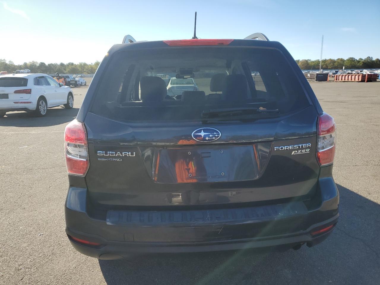 2015 SUBARU FORESTER