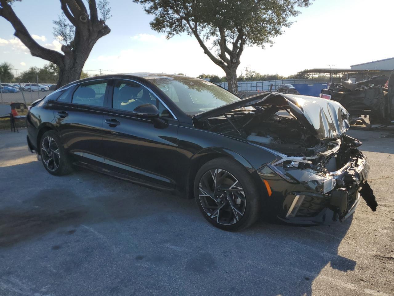 2025 KIA K5