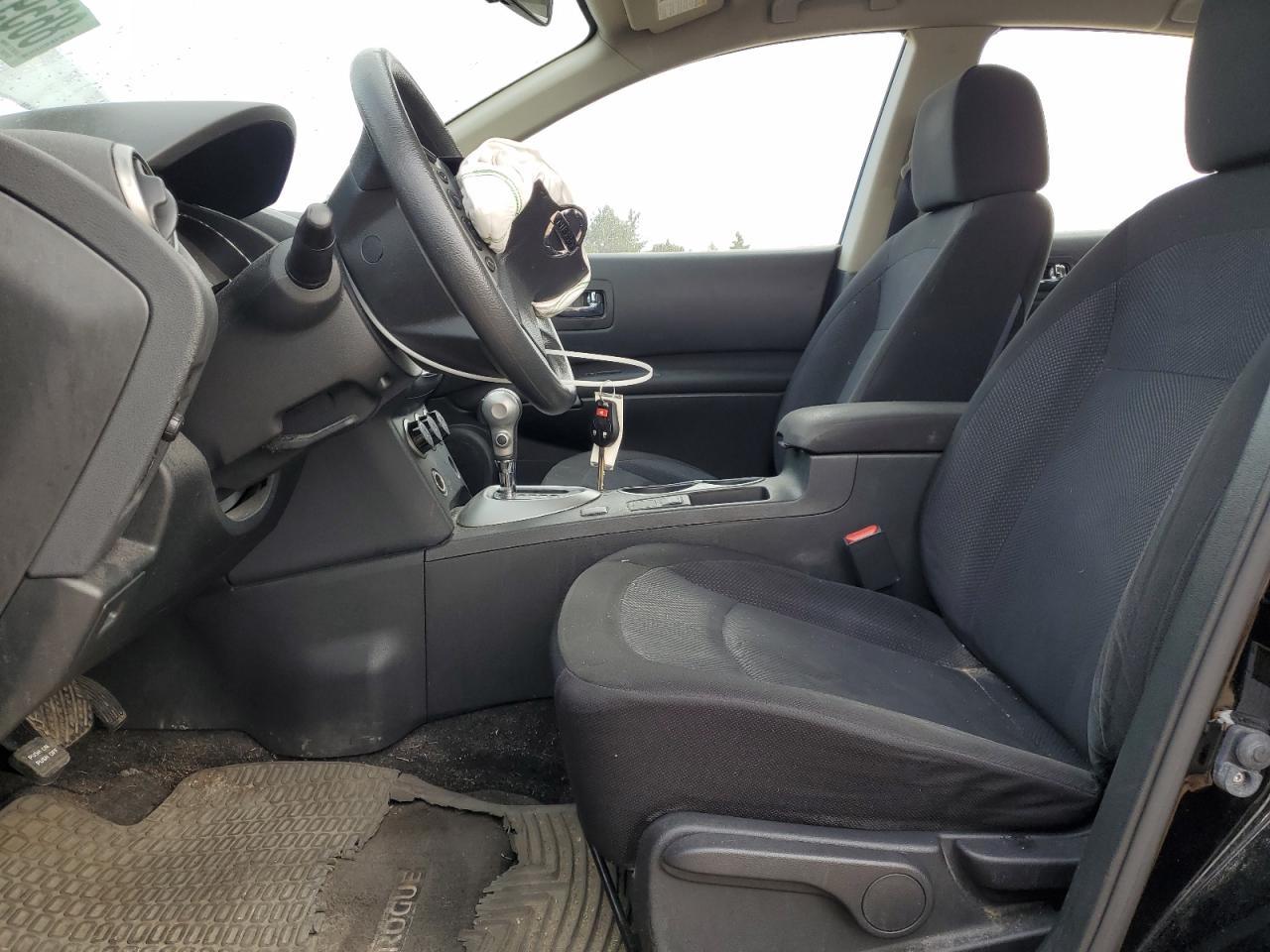 2014 NISSAN ROGUE