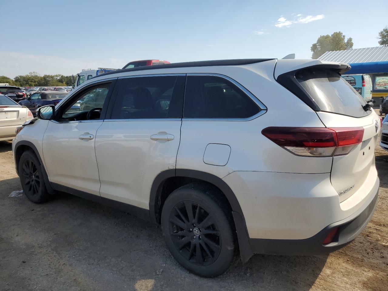 2019 TOYOTA HIGHLANDER