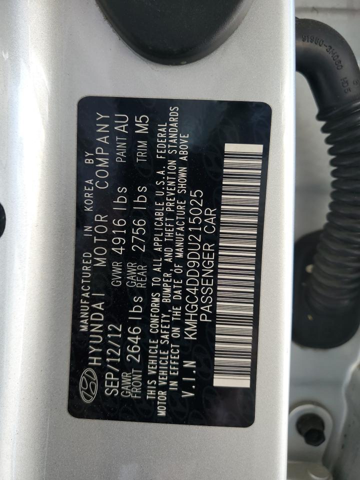 2013 HYUNDAI GENESIS