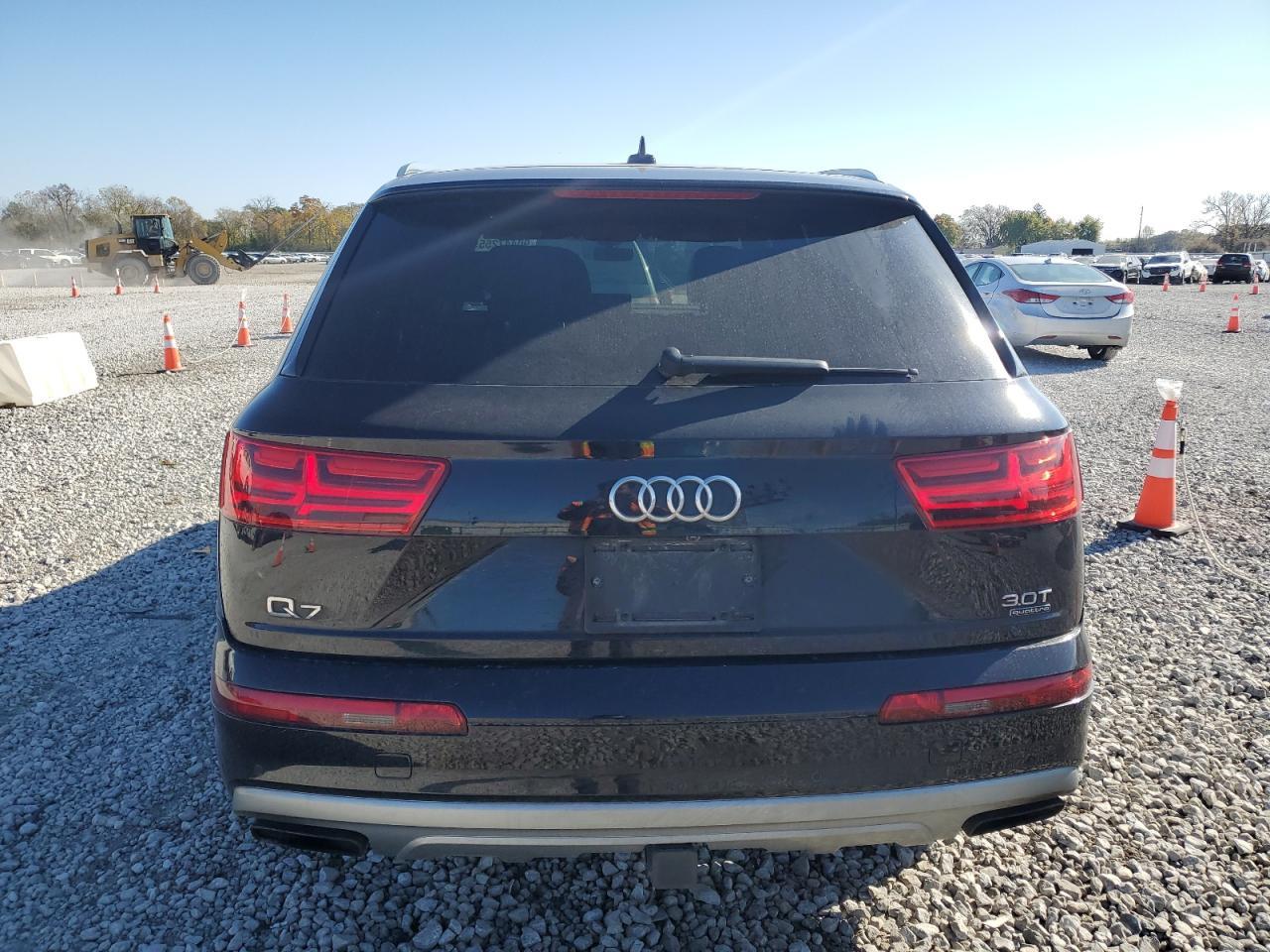 2018 AUDI Q7