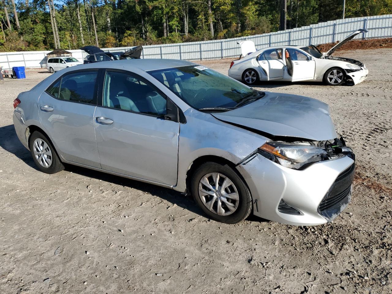 2019 TOYOTA COROLLA