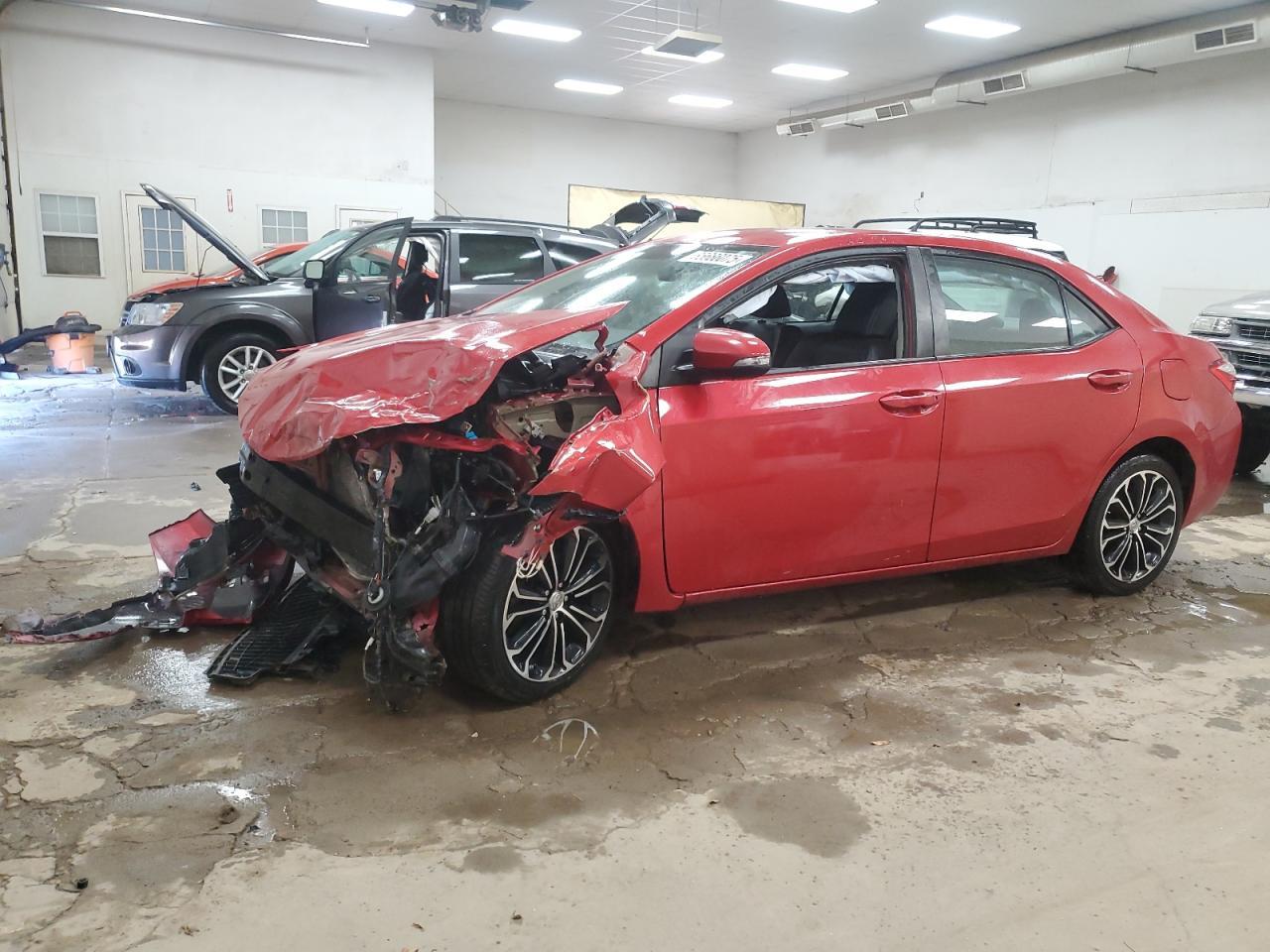 2016 TOYOTA COROLLA