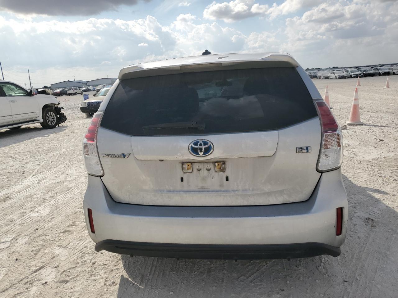 2015 TOYOTA PRIUS V