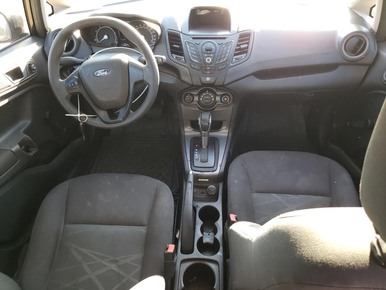 2014 FORD Fiesta