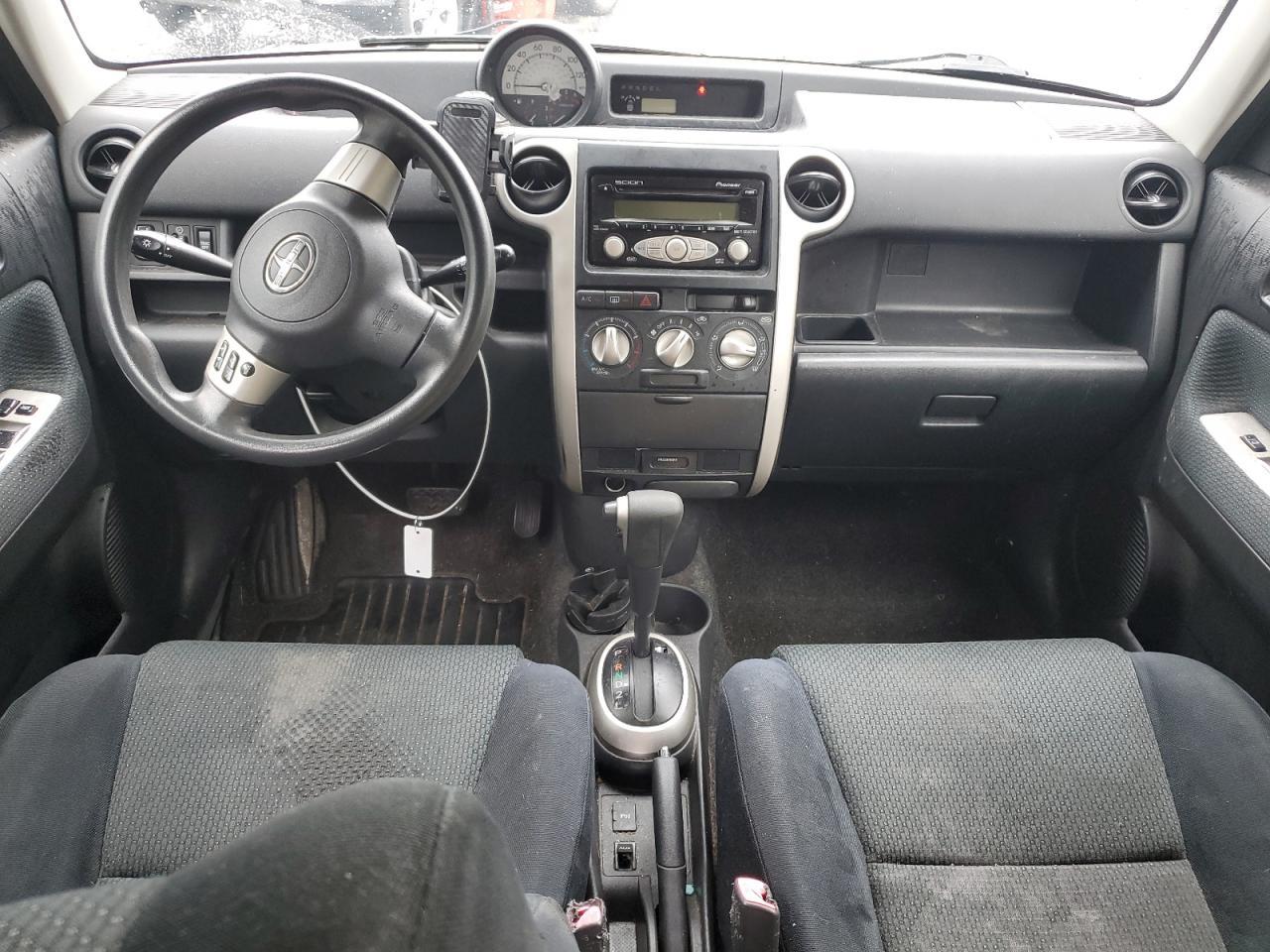 2006 TOYOTA SCION