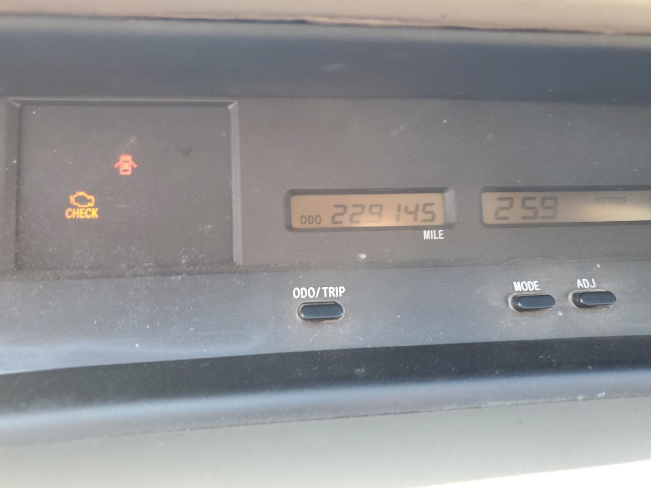 2002 TOYOTA Avalon