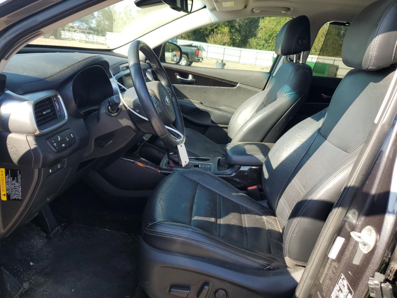 2017 KIA SORENTO