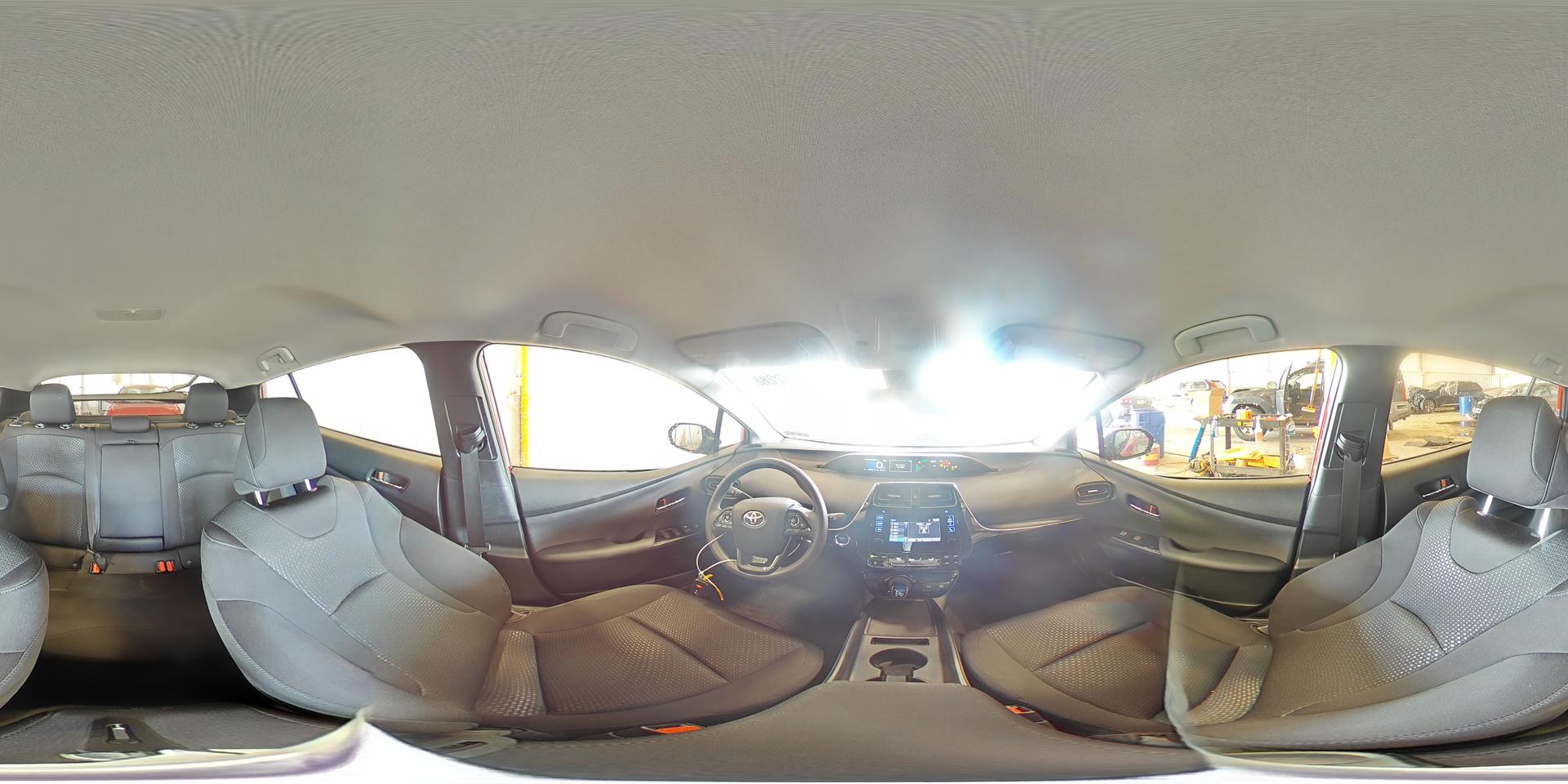 2019 TOYOTA PRIUS