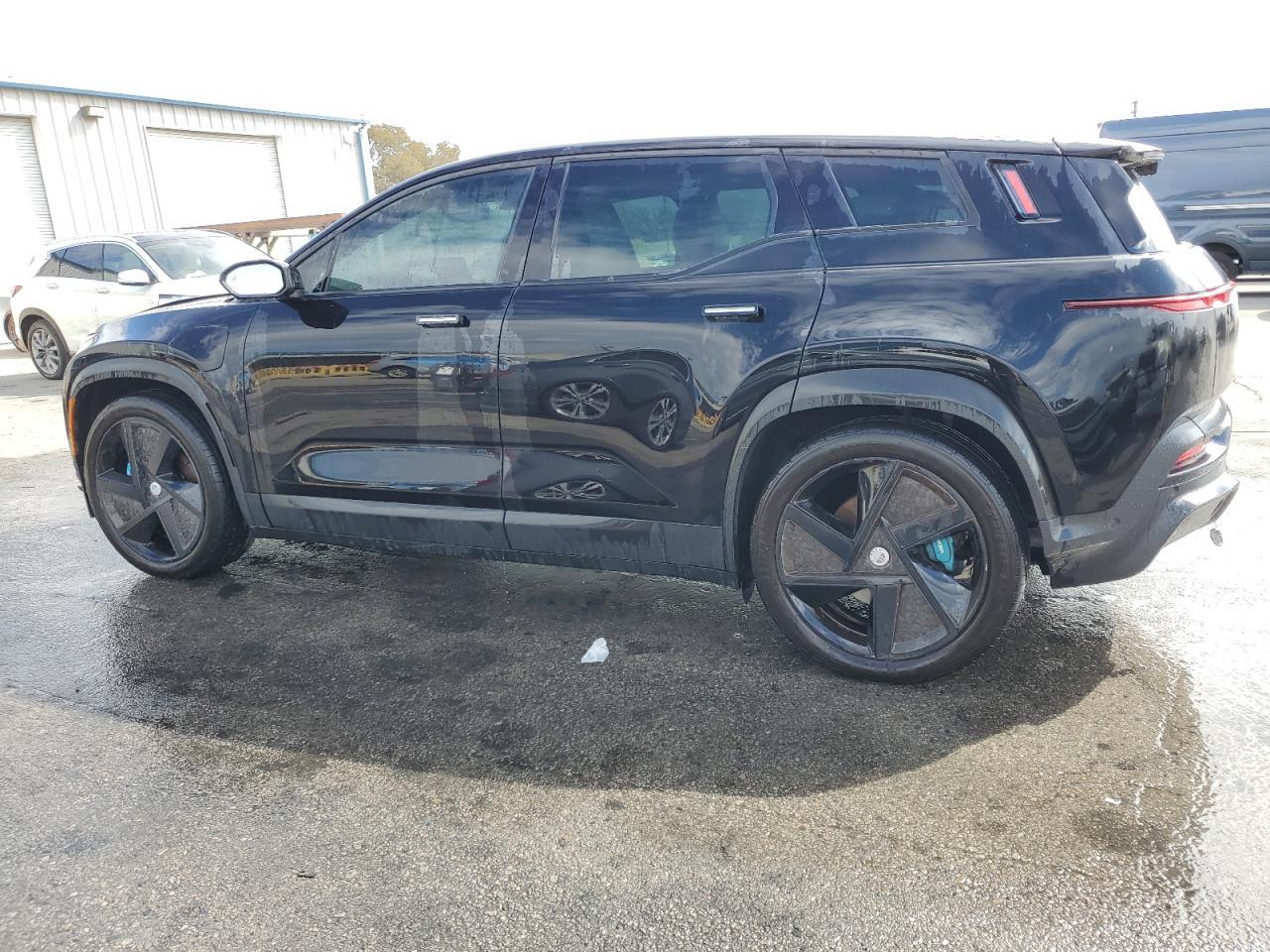 2023 Fisker OCEAN