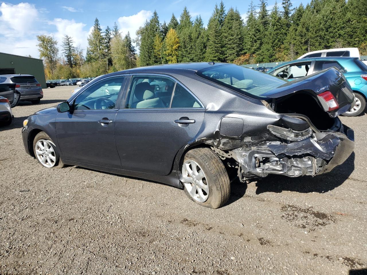 2011 TOYOTA CAMRY